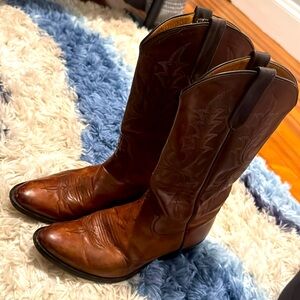 Men’s cowboy boots